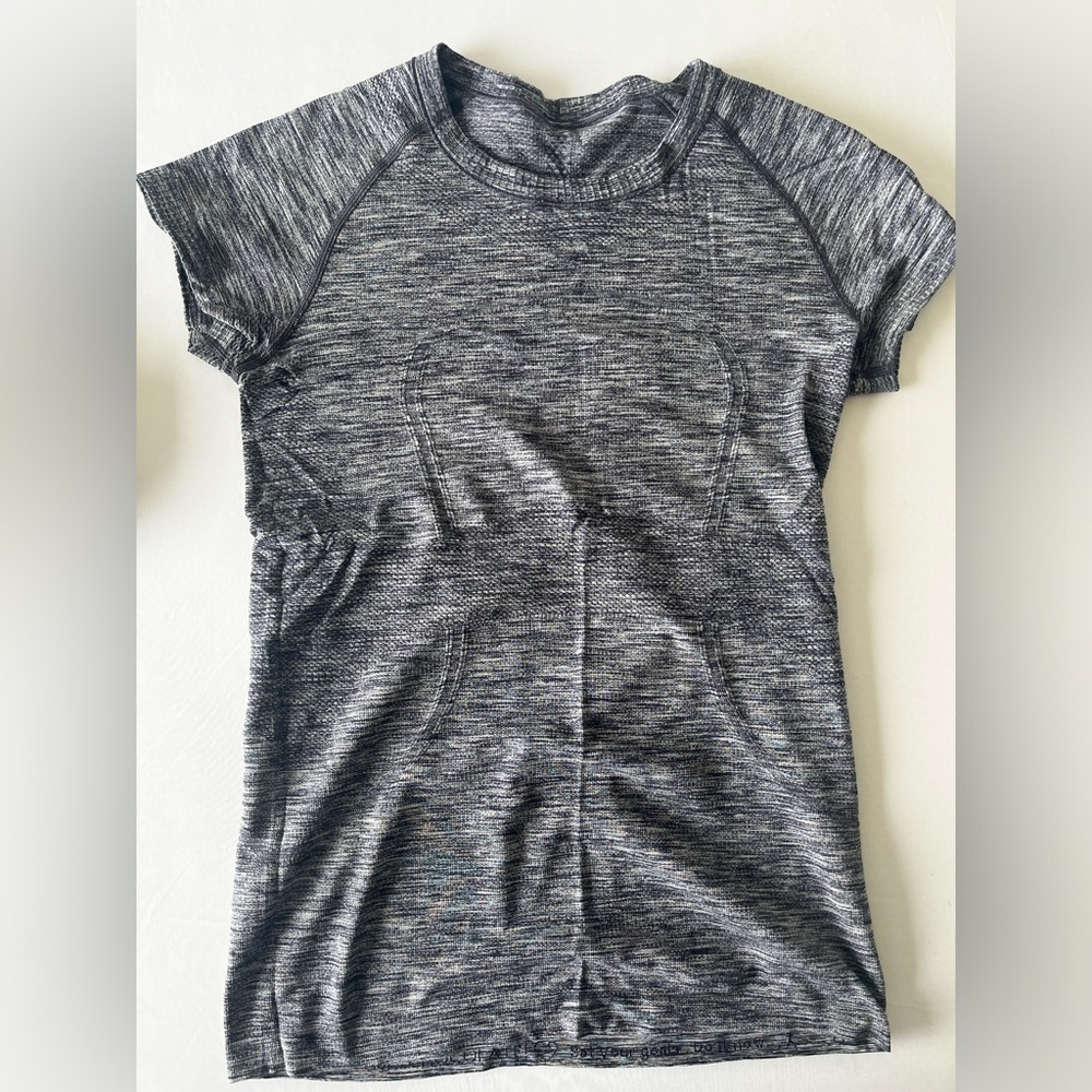 Lululemon Swiftly Tech Short Sleeve